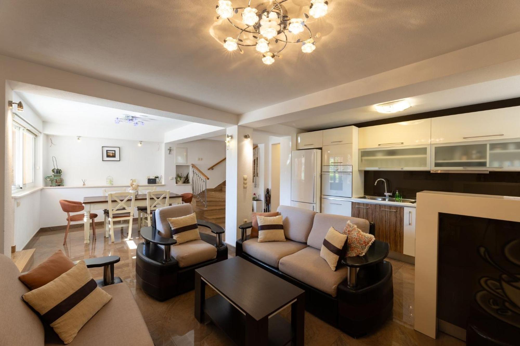 טרוגיר Apartments Belmat מראה חיצוני תמונה