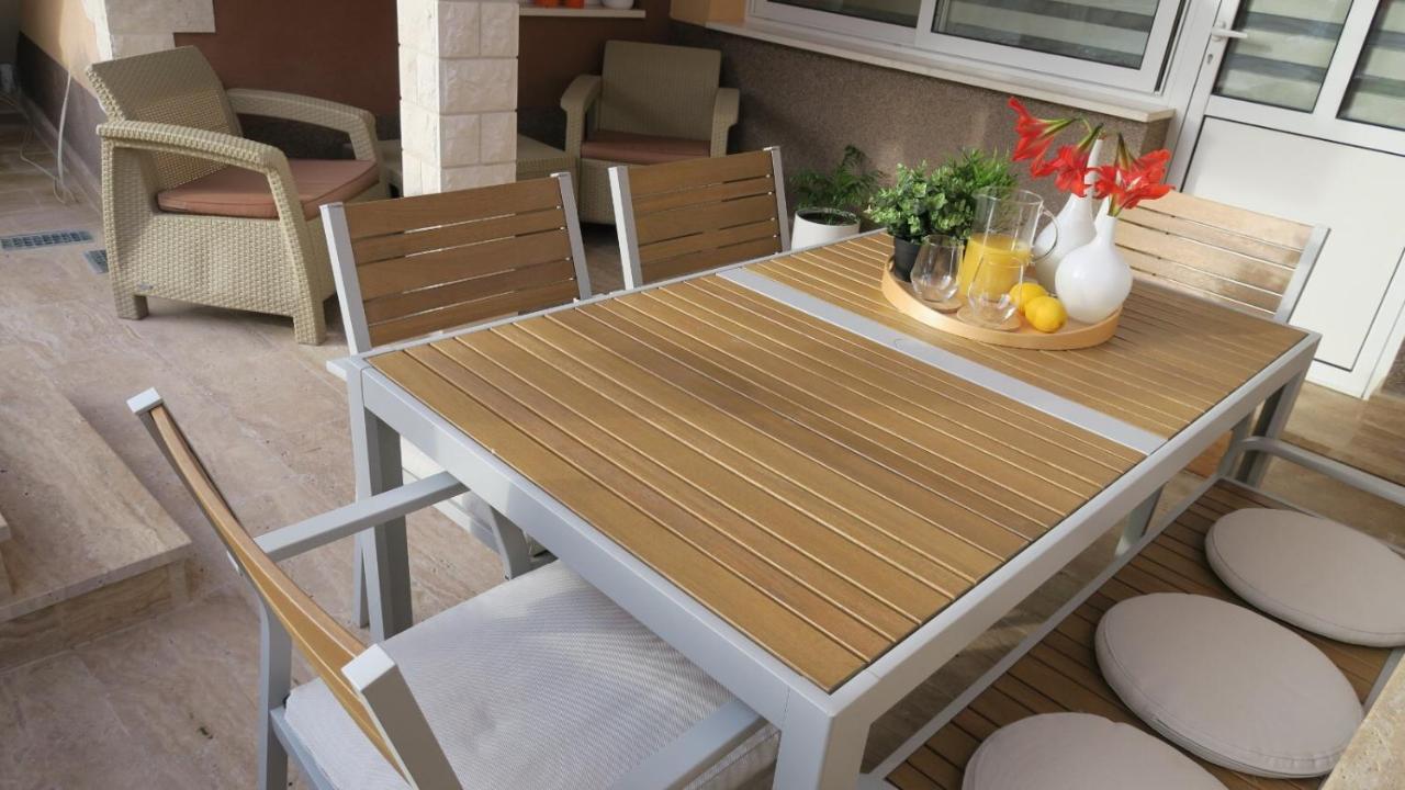 טרוגיר Apartments Belmat מראה חיצוני תמונה